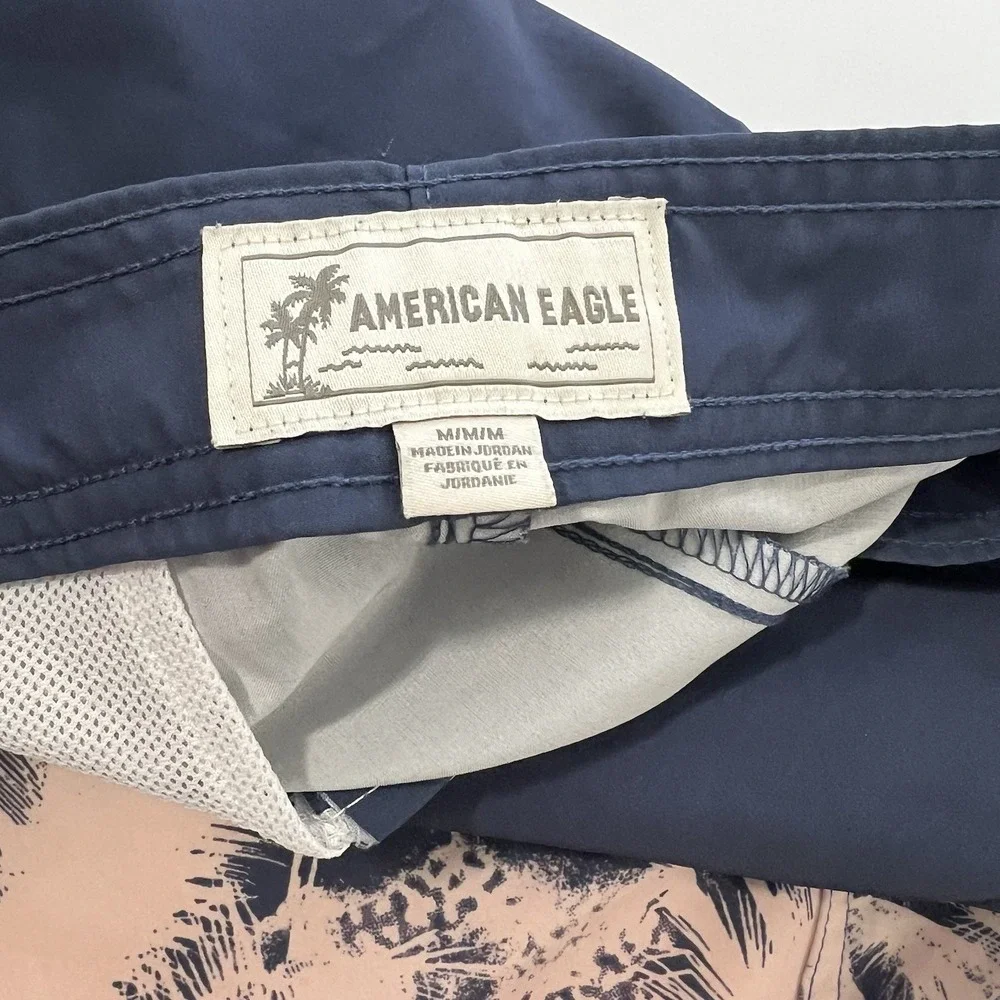 American Eagle Outfitters Men's Medium Board Shorts Tropical Palm Trees Sunset